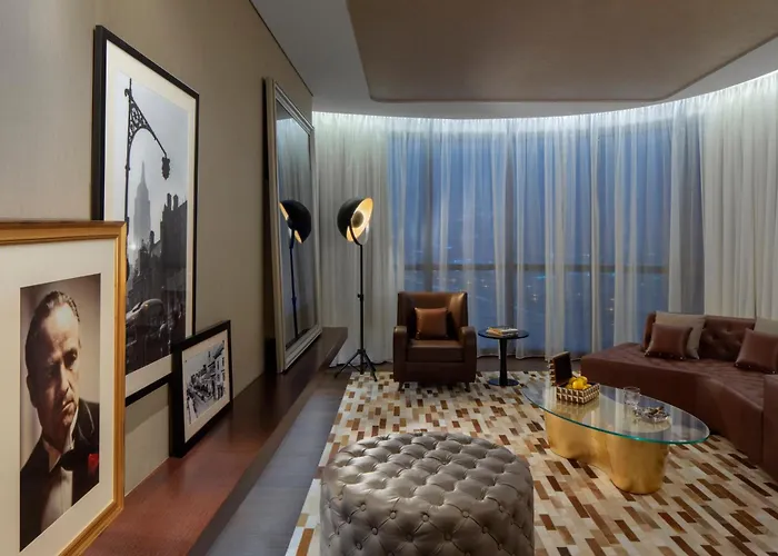 Paramount Hotel Dubai