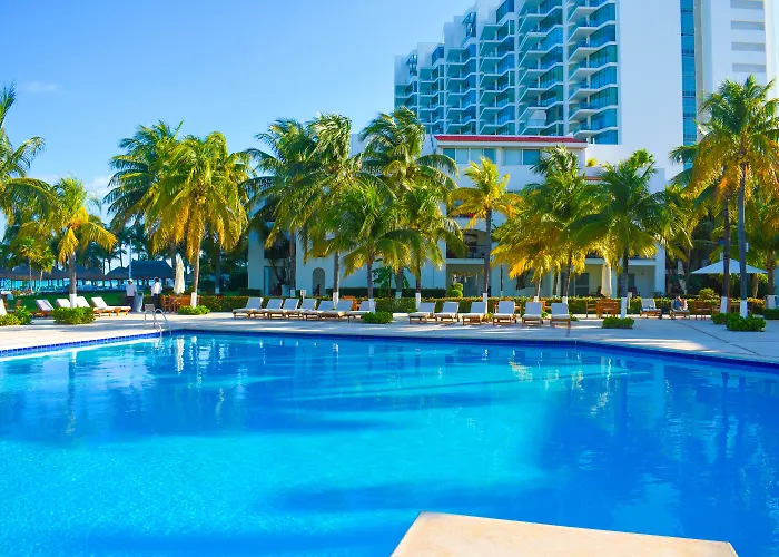 Beachscape Kin Ha Villas&Suites