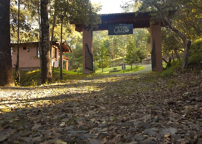 Sierra Lago Resort & Spa Hotel