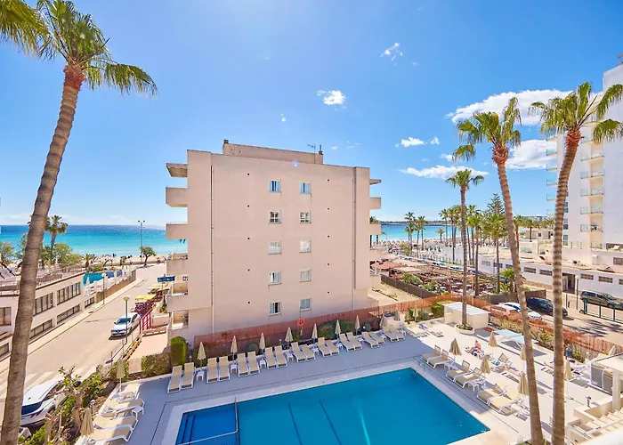 Universal Hotel Bikini