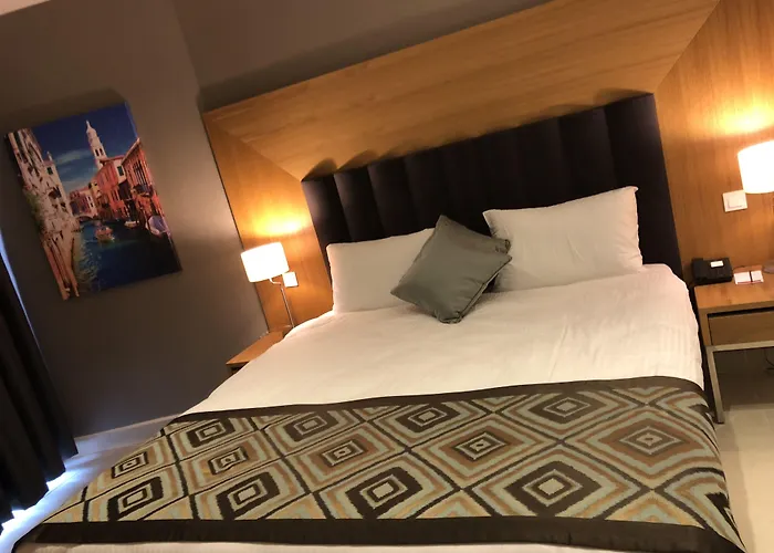 Ramada Hotel & Suites By Wyndham Kusadasi