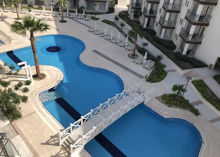 Ramada Hotel & Suites By Wyndham Kusadasi