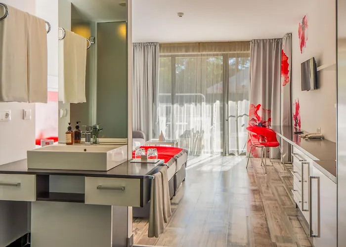 Grifid Hotel Foresta (Adults Only)