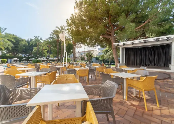 Tropicana Hotel
