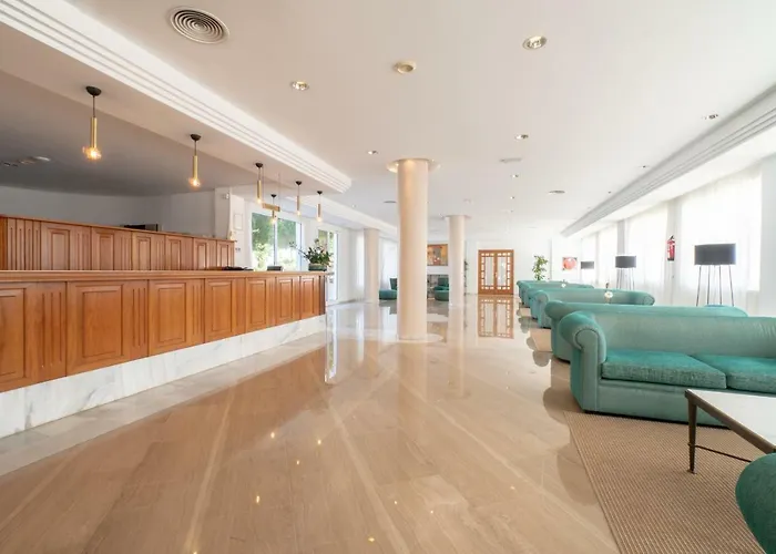 Tropicana Hotel