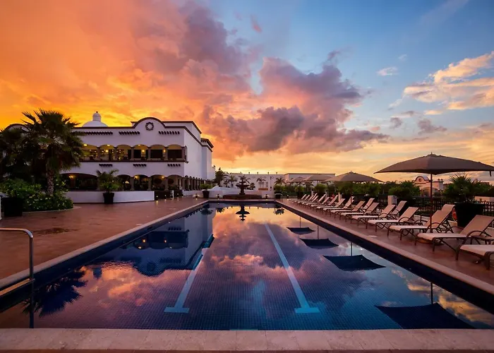 Isla Mujeres All Inclusive Hotel